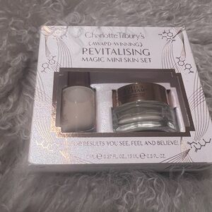 Charlotte Tilbury Magic Mini Skin Set - Cream and Gold